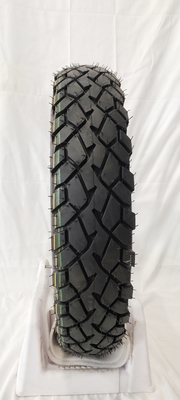 Capacidade de produção 5000pcs por dia 110/90 16 Pneus de motocicleta sem tubo com carcaça de pneus