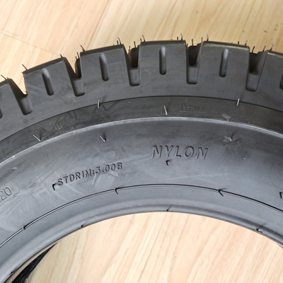 Super 4.50-12 Pneus sem tubo para motocicletas com OEM aceitável