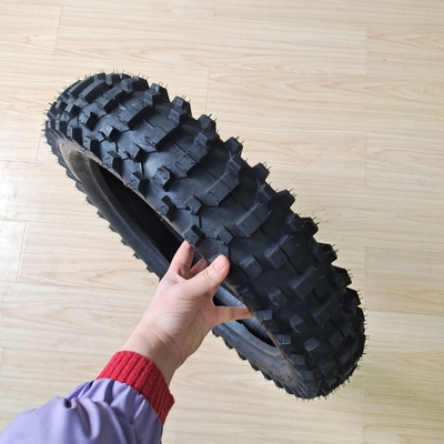 4.60-17 TL Pneus para motocicletas de todo o trecho Fornecimento de peças sobressalentes de borracha automotiva