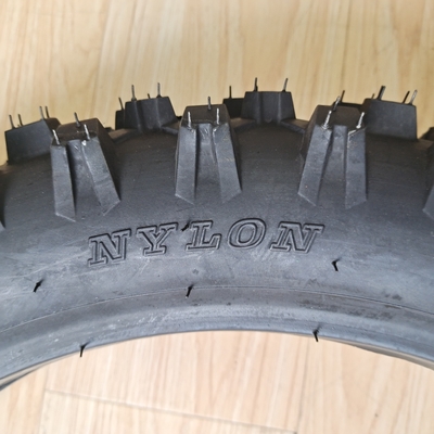 4.60-17 TL Pneus para motocicletas de todo o trecho Fornecimento de peças sobressalentes de borracha automotiva