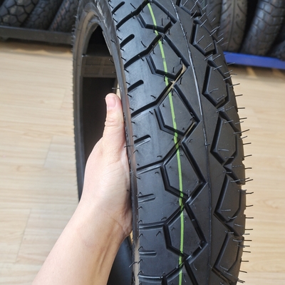 10090-18 TL Pneus de motocicleta com material natural de aço de borracha de nylon e aceitação OEM