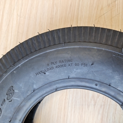 Negro 4.00-8 Bajaj Pneus de três rodas para motocicleta Feito de aço natural borracha nylon