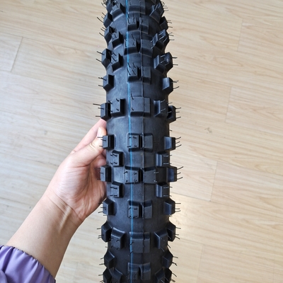 80/100-21 Pneus de borracha natural para motocicletas O equilíbrio perfeito entre desempenho e durabilidade
