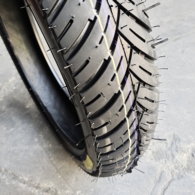 13000PCS Carga QTY/40'HQ 6PR/8PR Pneus de motocicleta Pneus rodoviários 120/80-17 100/90-17 110/80-17 120/70-17 90/90-17