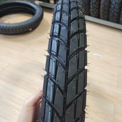 Porto de Qingdao 17 polegadas fora da estrada Pneus de moto Deep Design Pattern 325-17 350-17 300-17