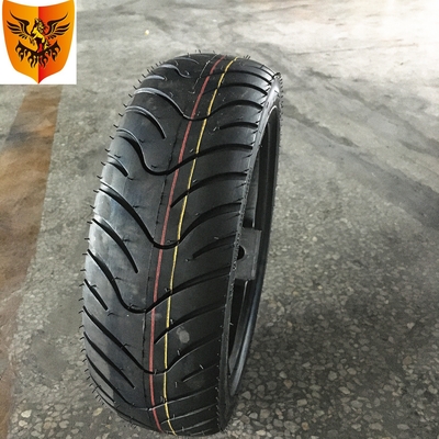 Resistência à tração 10,5 Pneus de motocicleta Pneus sem tubo 140 60 17 no Porto de Qingdao
