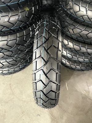 3.00-18 OEM Pneus de Motocicleta O equilíbrio perfeito de desempenho e durabilidade