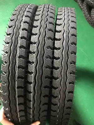 150 km/h Velocidade nominal 6PR/8PR Pneus de motocicleta de 18 polegadas 110/90-18 90/90-18 100/90/18