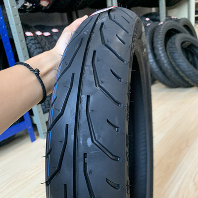 Fabricação de pneus de motocicletas 90/90-17 com capacidade de produção de 5000 unidades por dia