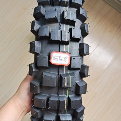Pneus de motocicleta de alta velocidade 110/90-18 para o mercado africano Tempo de entrega dentro de 25 dias
