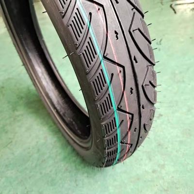 Capacidade de produção de pneus para motocicletas com padrão de projeto profundo