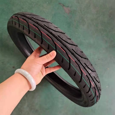 80/90-17 Pneus e tubos internos de motocicleta adequados às condições da estrada das Filipinas