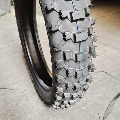 Deep Design Super Borracha Pneus de Motocicleta 120/80-18 5000 pcs Por Capacidade de Produção Diária