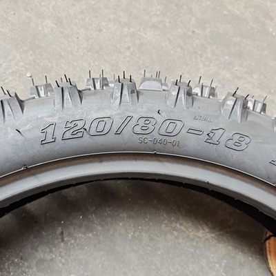 Deep Design Super Borracha Pneus de Motocicleta 120/80-18 5000 pcs Por Capacidade de Produção Diária