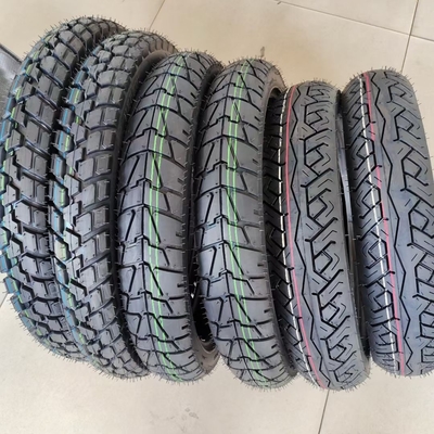 Grande Capacidade de Produção 275-17 Pneus de Motocicleta com Profundos Padrões no Mercado