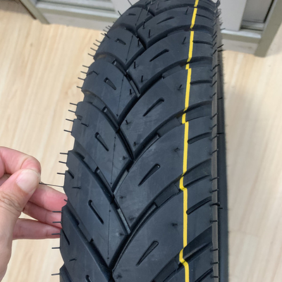 Grande Capacidade de Produção 275-17 Pneus de Motocicleta com Profundos Padrões no Mercado