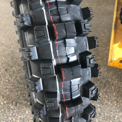 110/100-18 110/90-19 100/90-19 140/80-18 120/100-18 100/90-18 Pneus de borracha para motocicletas