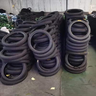 Deep Design Pneus de Moto 90/90-18 para o Porto de Qingdao Alto Desempenho
