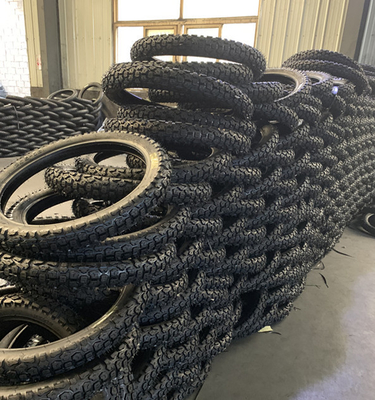 Pneus para motocicletas 130/90-10 de carga no porto de Qingdao para outros sistemas de carroçaria de motocicletas