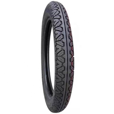 Fabricado 2,75-18 Pneus de motocicleta com desenho de padrão profundo e 35%-55% de teor de borracha