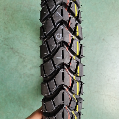 Pneus de moto 2.75-17 sem tubo Classe A 5000 pcs por dia Produção com projeto profundo
