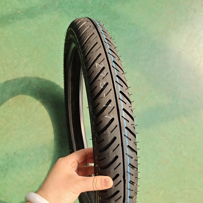 Pneus de motocicleta sem tubo de longa duração com padrão de design profundo