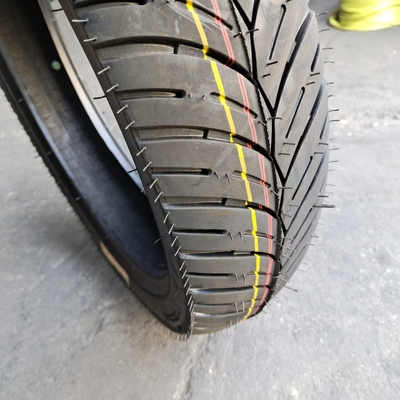 120/70-12 120/70/12 120 70 12 Pneus para motocicletas de corrida de cruzamento com 35% a 45% de teor de borracha