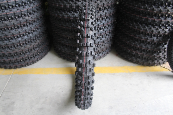 6PR/8PR Ply Rate 80/100-21 Pneus de corrida para todo-o-terreno 35%-45% Teor de borracha para bicicletas de terra