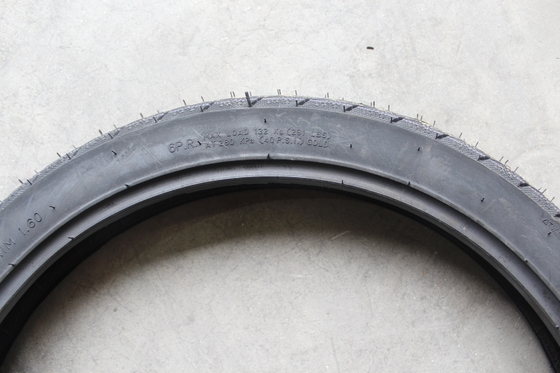 Pneus de moto 2.50-17 2.75-17 3.00-17 2.50-18 2.75-18 3.00-18 com capacidade de carga 165 kg