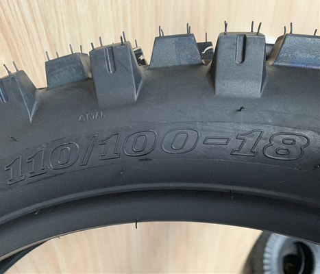 Direto Deep Design Pneus de Motocicleta 110/100-18 para o Mercado Africano e Acessível