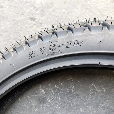 Pneus de motocicletas pesadas 2.75-18 para 20000 KM Vida útil Tempo de entrega Dentro de 25 dias