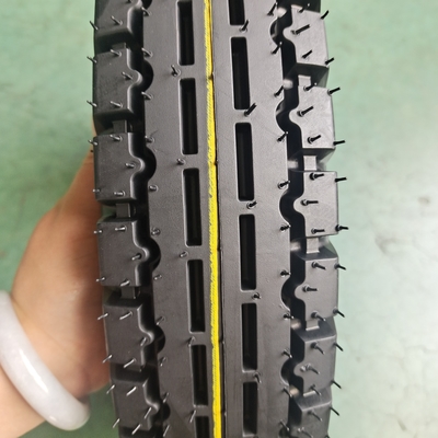 Padrão 4.00-8 400-8 MRF Pneus de motocicletas para compradores da América do Sul e do Oriente Médio