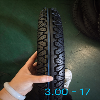 3.00-17 Super Run Pneus de motocicleta com design de padrão profundo e carcaça de pneu durável