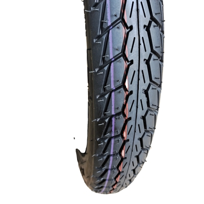 Capacidade de produção 5000 peças por dia Pneus de moto 70/100-17 sem tubo para scooter
