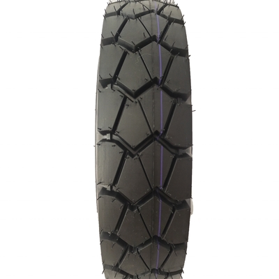 4.00-8 TUKTUK TIRE no mercado Africano Tempo de entrega Dentro de 25 dias e feito para TUKTUK