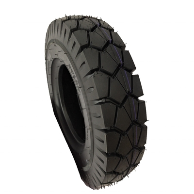 4.00-8 TUKTUK TIRE no mercado Africano Tempo de entrega Dentro de 25 dias e feito para TUKTUK