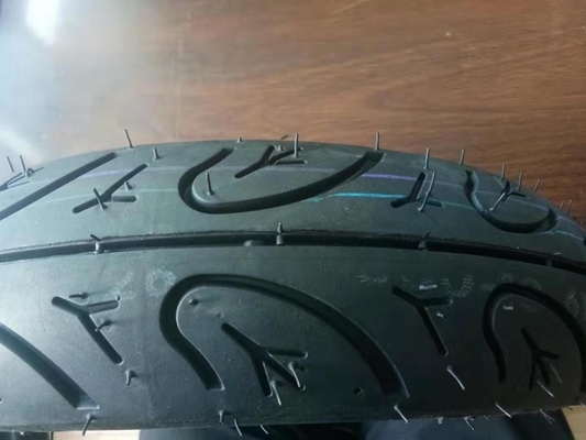 Top- 3.00-10/30010 Pneus de motocicleta com classificação 6PR/8PR e teor de borracha de 30% a 55%