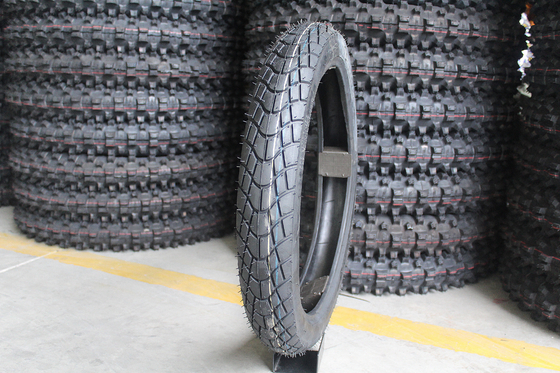 Bom 80/90-16 Taiwan Pneus de motocicleta sem tubo Ply rate 6PR/8PR Carga QTY/40'HQ 13000PCS