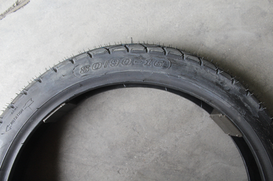Bom 80/90-16 Taiwan Pneus de motocicleta sem tubo Ply rate 6PR/8PR Carga QTY/40'HQ 13000PCS