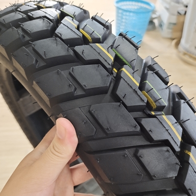 20000 KM Trabalho Vida Pneus de moto 110/90-17 TL para o Porto de Qingdao