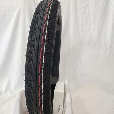 Condução suave com 35%-45% de teor de borracha Pneus de moto 70/90-17 80/90-17 90/90-17