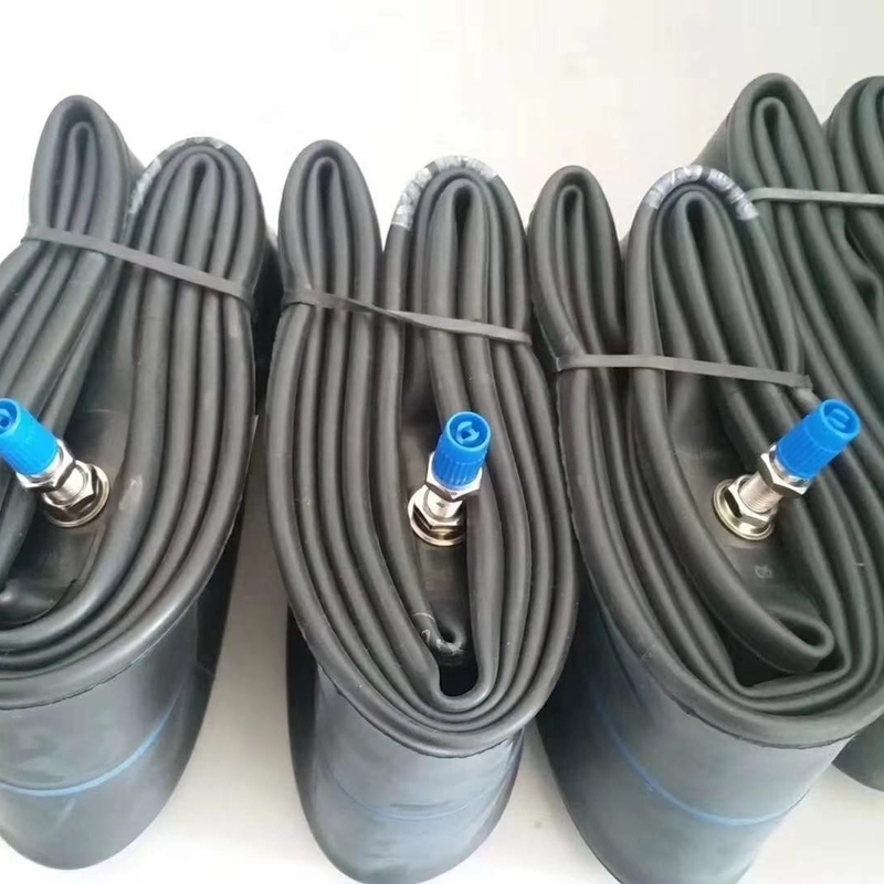 Válvulas Pneus de motocicletas de borracha butil 2.75-17 com resistência de 10-12 MPA