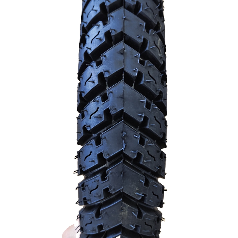 Pneus de motocicleta de borracha natural Cássaro Pneus resistentes diretos Pneus de motocicleta3.00-17