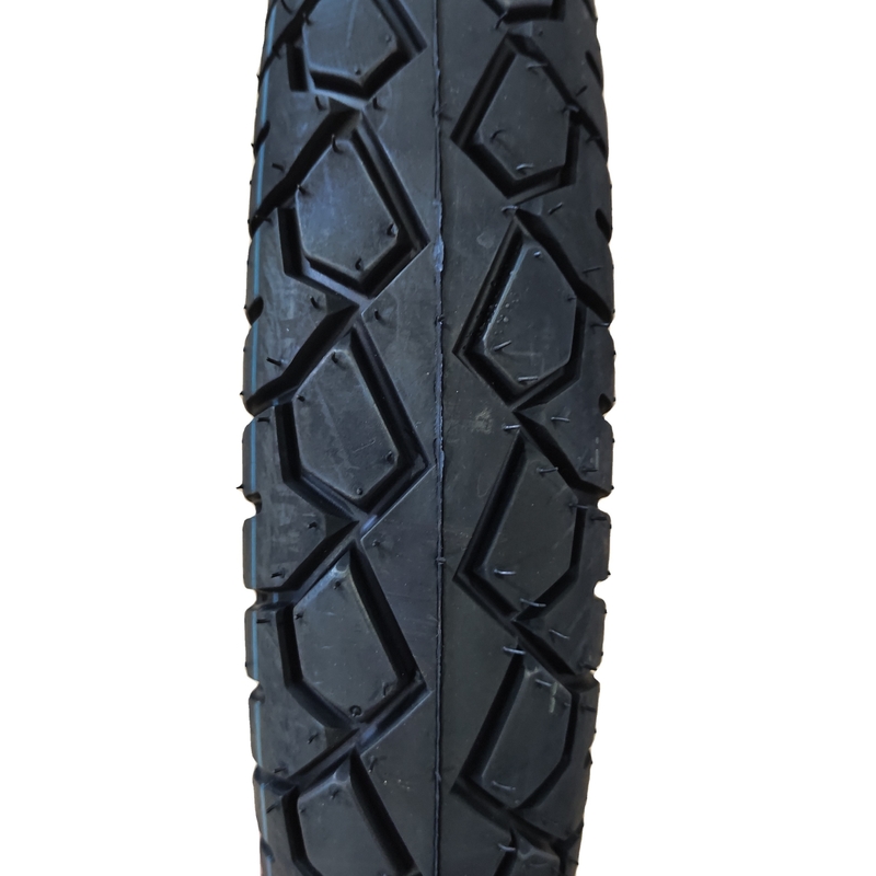 100/90-18 Pneus sem tubos para motocicletas com teor de borracha natural de 35% a 55%