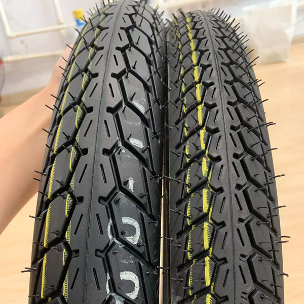 60/100-17 Pneus de motocicleta com carcaça de pneu durável Feito na Tailândia 25 dias Entrega