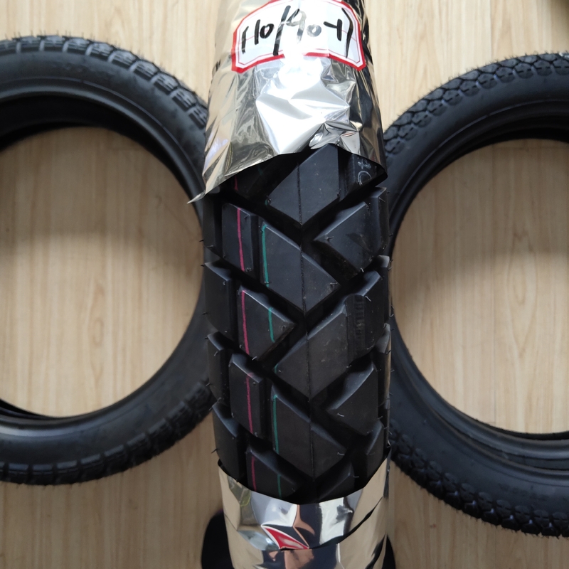 3/3.2/3.6 KG Super 18 polegadas Rodas de borracha de motocicleta Pneus 110/90-18 para TVS Motocicleta