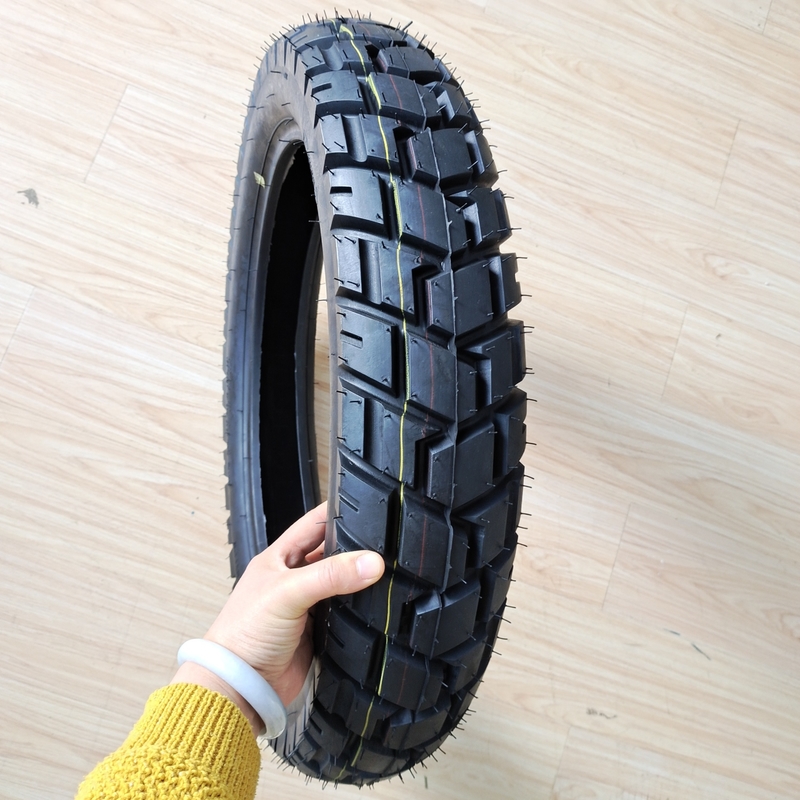 110/90-17 Tubos internos de pneus de motocicleta feitos de aço de borracha natural Nylon para longevidade