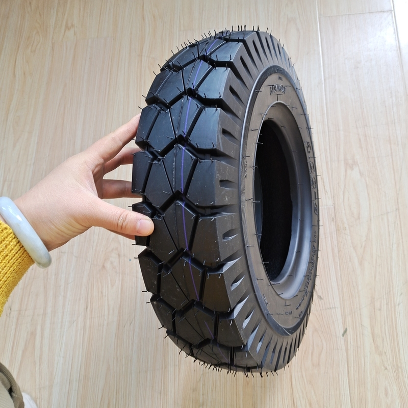 OEM aceitável Pneus de motocicleta Pneus de alta velocidade 4.00-8 com Nylon de aço de borracha natural