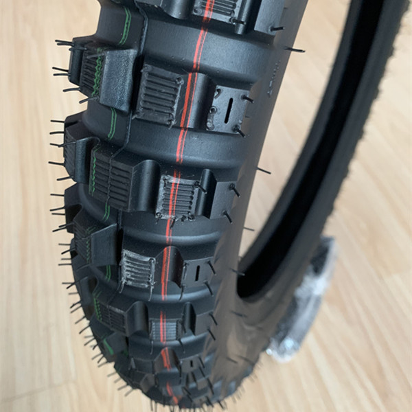 Substituição/reparação Finalidade 300-17 Pneus de motocicleta esportivos duplos com resistência à tração 10.5