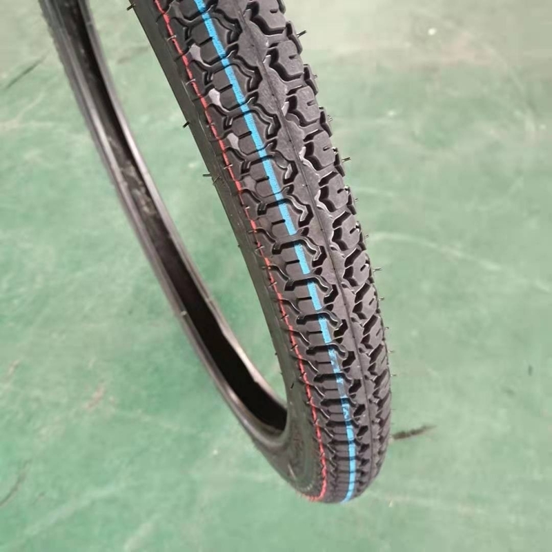 5000 peças por dia Resistência à tração 10,5 Pneus de motocicleta chineses 2,25 X 19 Credível